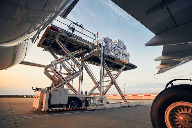 Cargo Plane Offloading